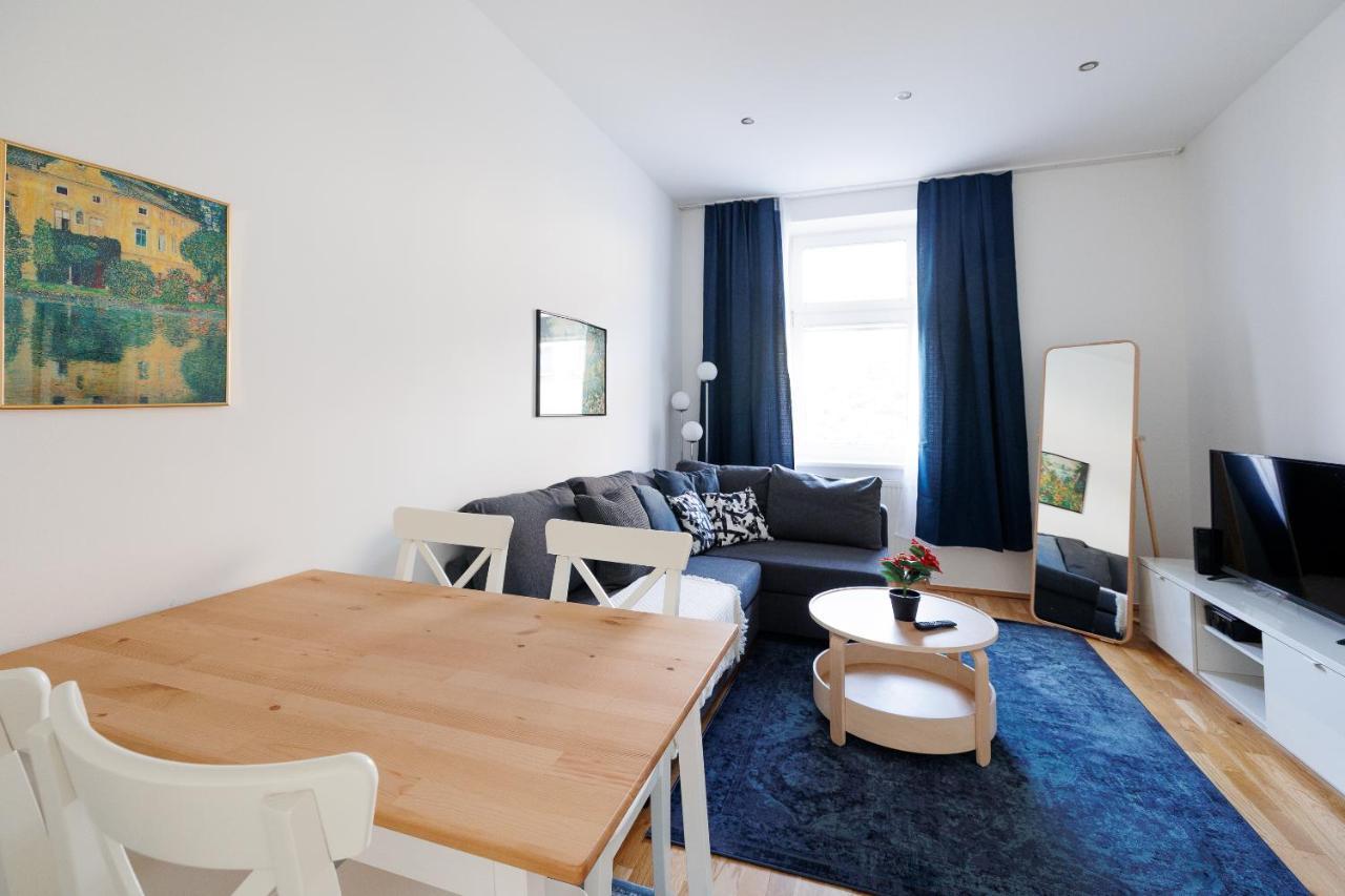 Central City Apartment - 2 Bedroom With Netflix Vienna Esterno foto